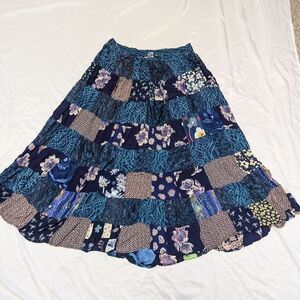 Vintage Y2K Floral & Lace Patchwork Pull On Witchy Boho Hippie Maxi Skirt SEE